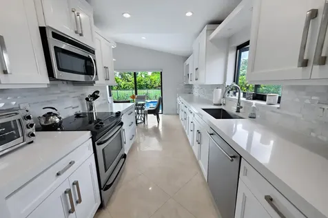 11204 Cloverleaf Circle Boca Raton FL 33428