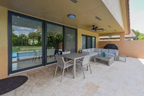 11204 Cloverleaf Circle Boca Raton FL 33428