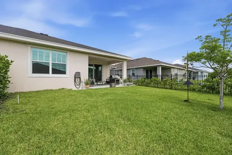 1372 Haywagon Trail Loxahatchee FL 33470