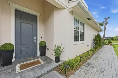 1372 Haywagon Trail Loxahatchee FL 33470