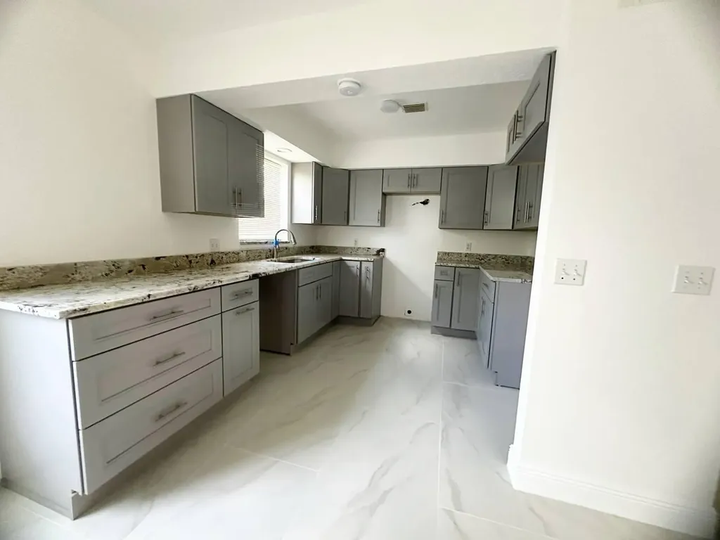 1033 Goldenrod Road Wellington FL 33414
