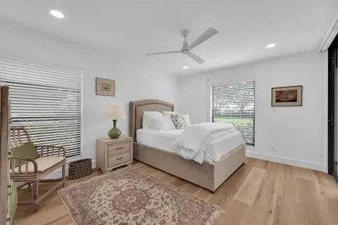 10 SE Turtle Creek Drive Tequesta FL 33469