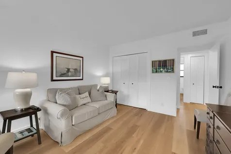 10 SE Turtle Creek Drive Tequesta FL 33469