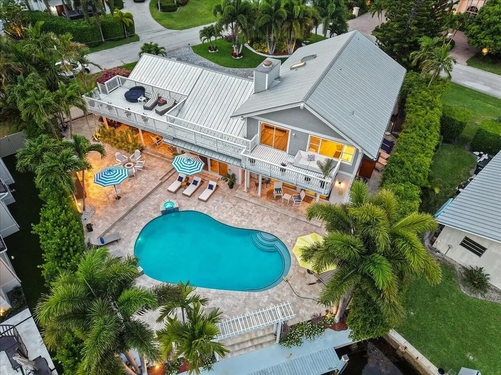 3001 Jasmine Court Delray Beach FL 33483