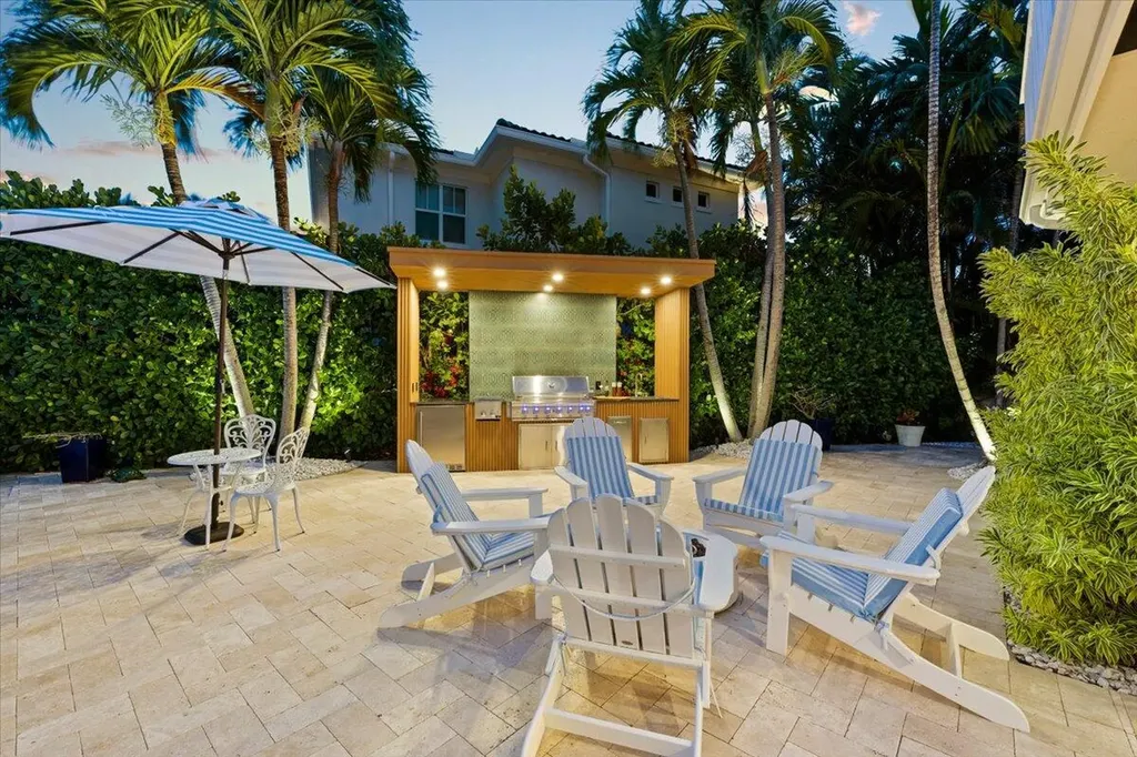 3001 Jasmine Court Delray Beach FL 33483