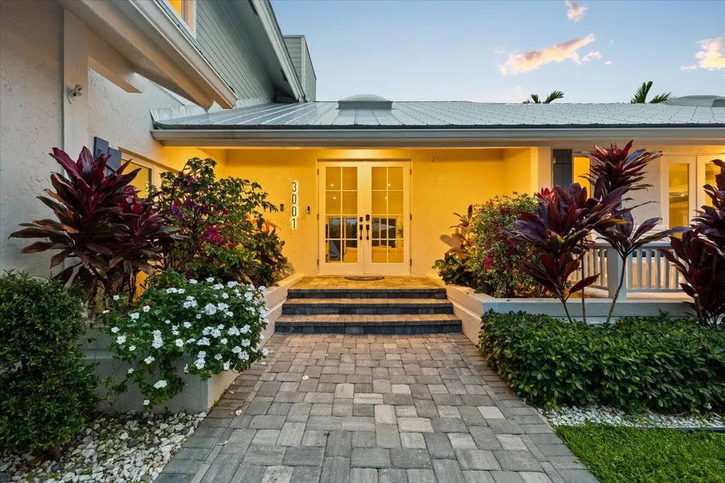 3001 Jasmine Court Delray Beach FL 33483