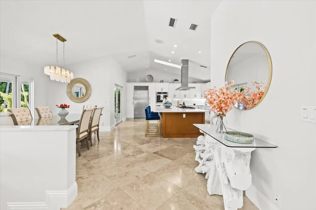 3001 Jasmine Court Delray Beach FL 33483
