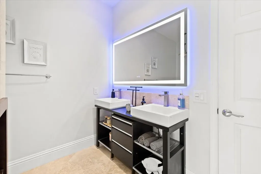 3001 Jasmine Court Delray Beach FL 33483