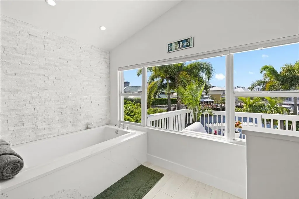 3001 Jasmine Court Delray Beach FL 33483