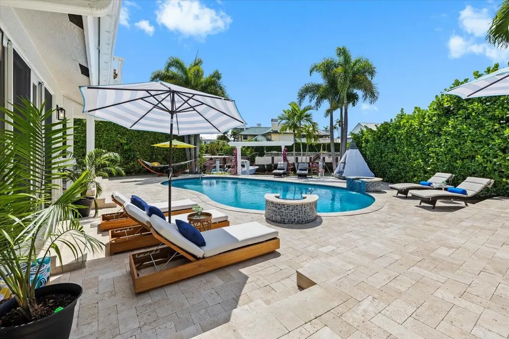 3001 Jasmine Court Delray Beach FL 33483