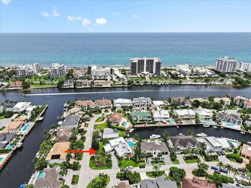 3001 Jasmine Court Delray Beach FL 33483