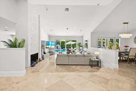 3001 Jasmine Court Delray Beach FL 33483