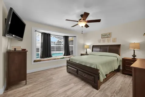 481 NW Riverside Drive Port St Lucie FL 34983