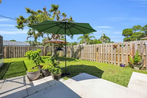 481 NW Riverside Drive Port St Lucie FL 34983