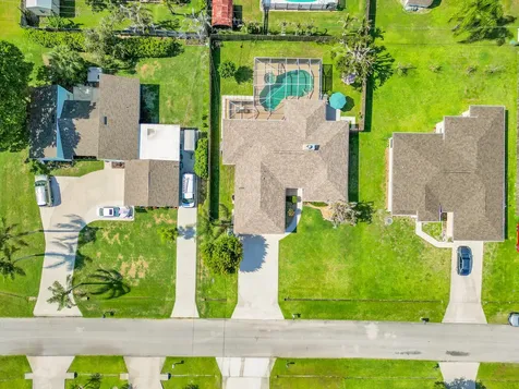 481 NW Riverside Drive Port St Lucie FL 34983