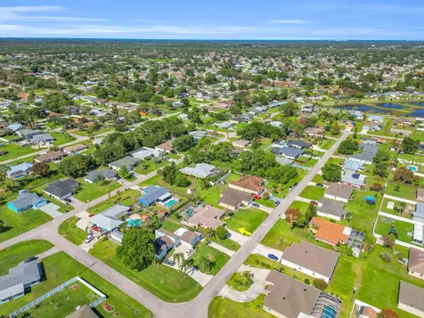 481 NW Riverside Drive Port St Lucie FL 34983