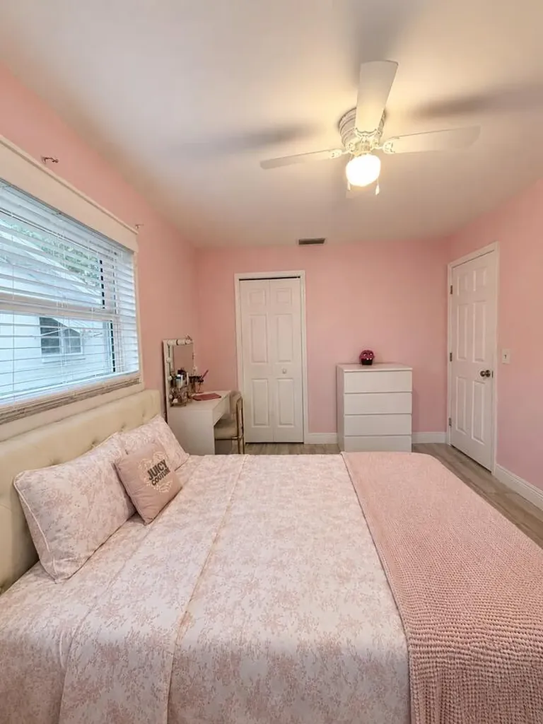 1707 E Ironwood Court Court E Oldsmar FL 34677