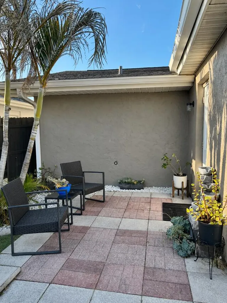 1707 E Ironwood Court Court E Oldsmar FL 34677