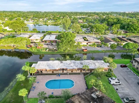 416 Lakeside Drive Margate FL 33063
