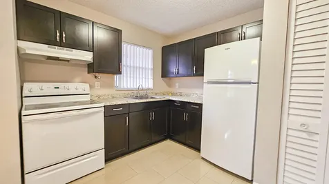 416 Lakeside Drive Margate FL 33063