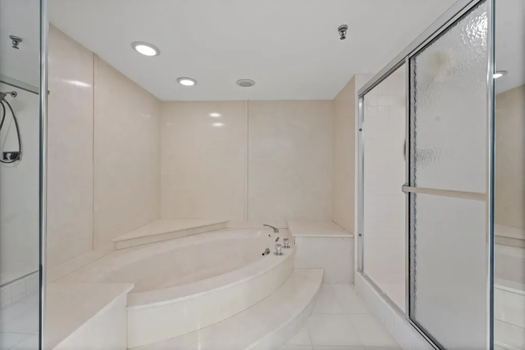 2580 S Ocean Boulevard Palm Beach FL 33480