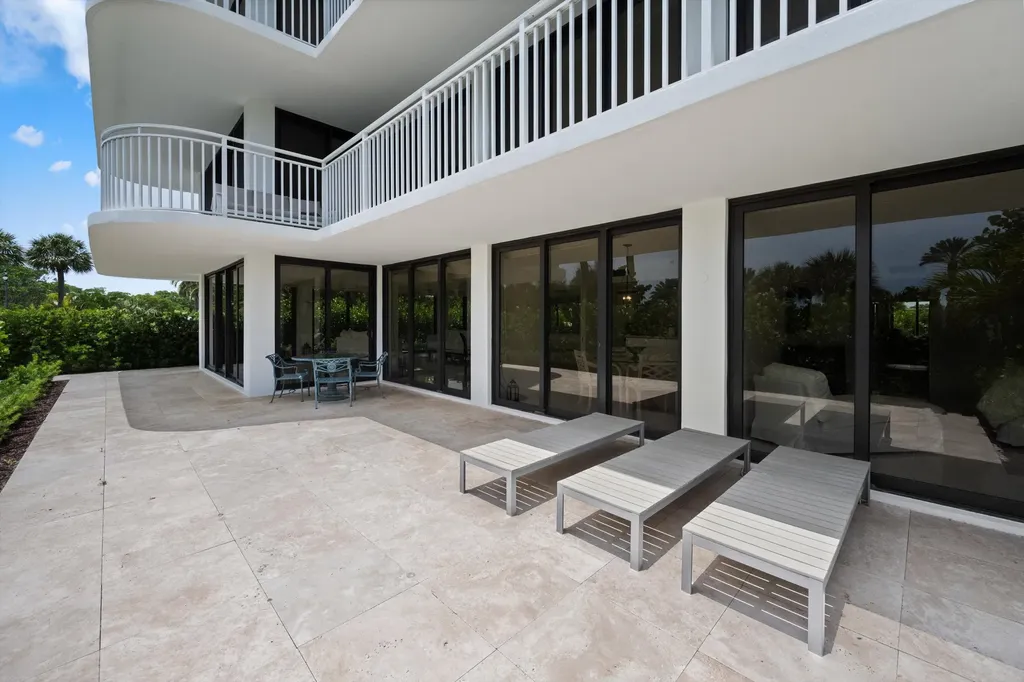 2580 S Ocean Boulevard Palm Beach FL 33480