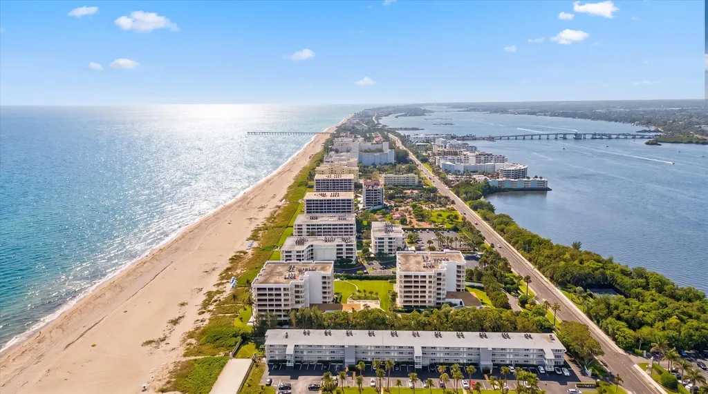 2580 S Ocean Boulevard Palm Beach FL 33480