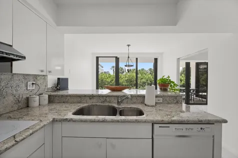 2580 S Ocean Boulevard Palm Beach FL 33480