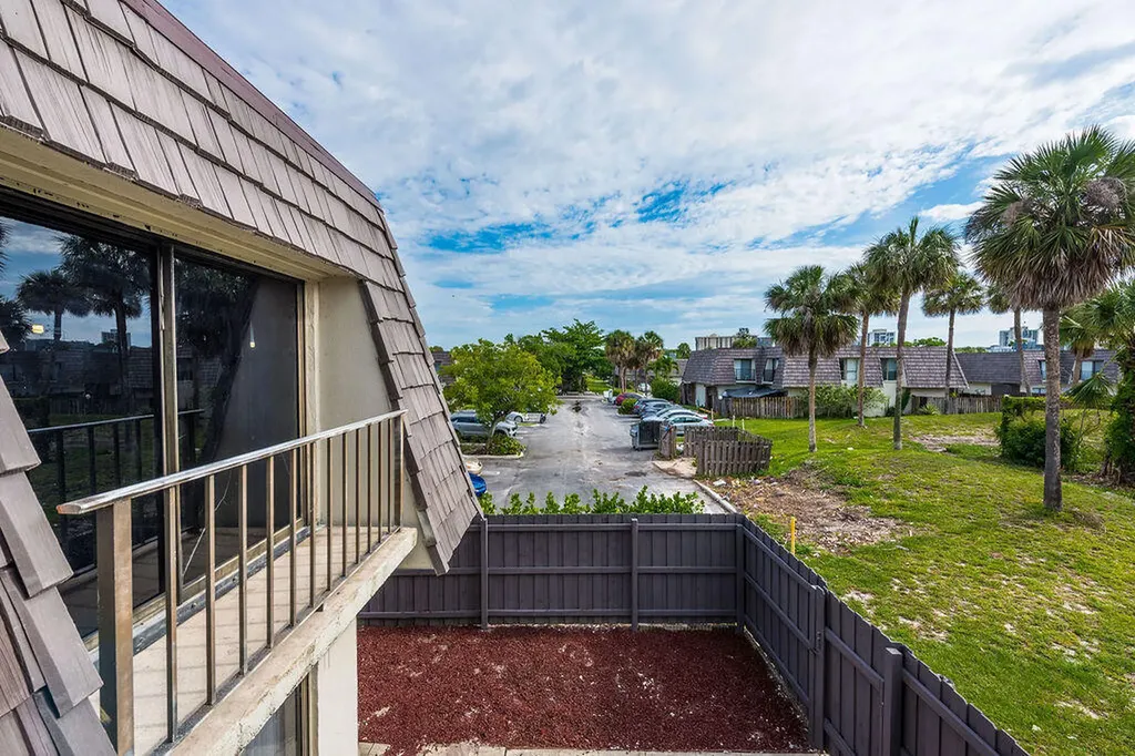 1773 N Congress Avenue West Palm Beach FL 33401