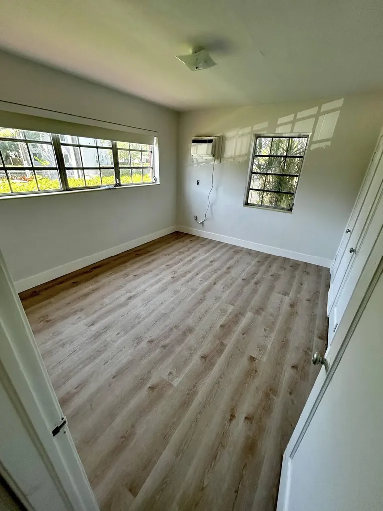 631 SW 11th Street Miami FL 33129
