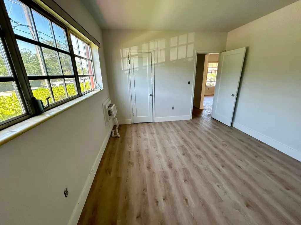 631 SW 11th Street Miami FL 33129