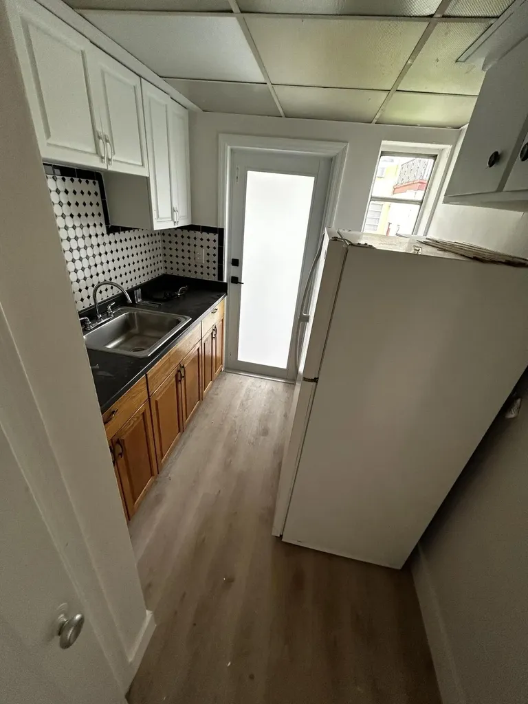631 SW 11th Street Miami FL 33129