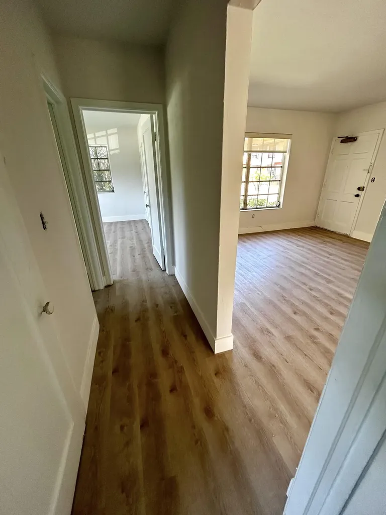 631 SW 11th Street Miami FL 33129