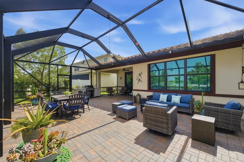 1224 Sterling Pine Place Loxahatchee FL 33470