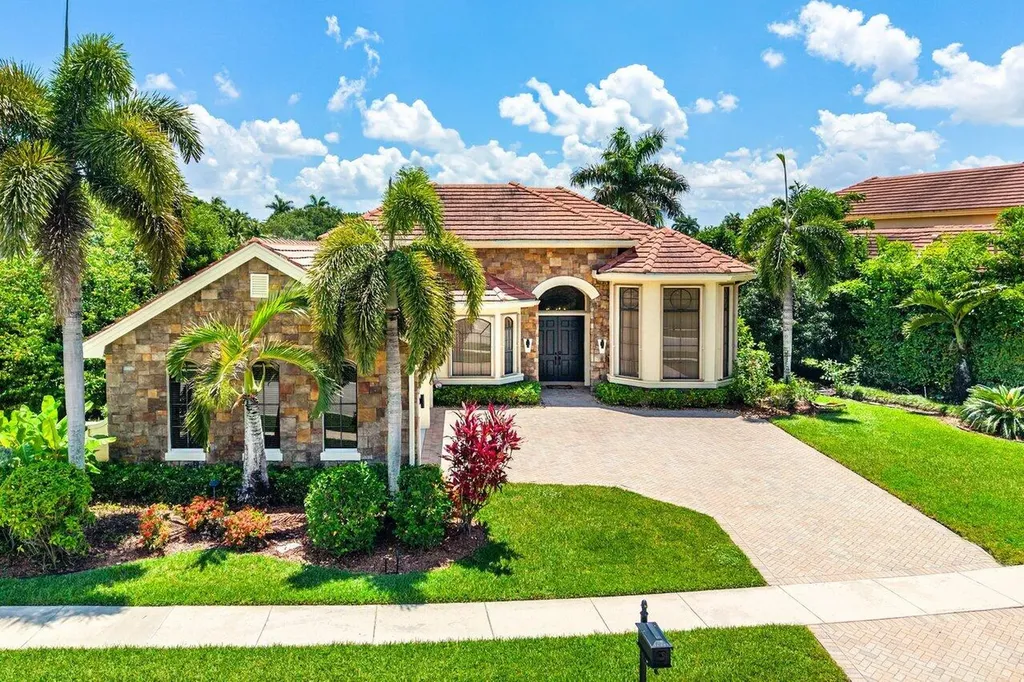 3592 Collonade Drive Wellington FL 33449