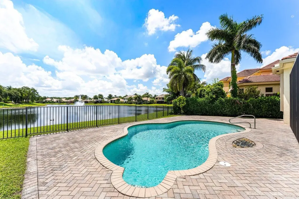 3592 Collonade Drive Wellington FL 33449