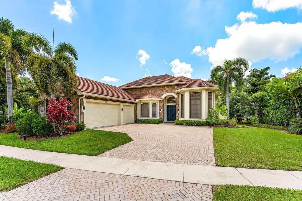 3592 Collonade Drive Wellington FL 33449