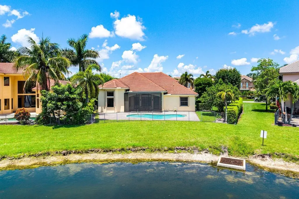 3592 Collonade Drive Wellington FL 33449