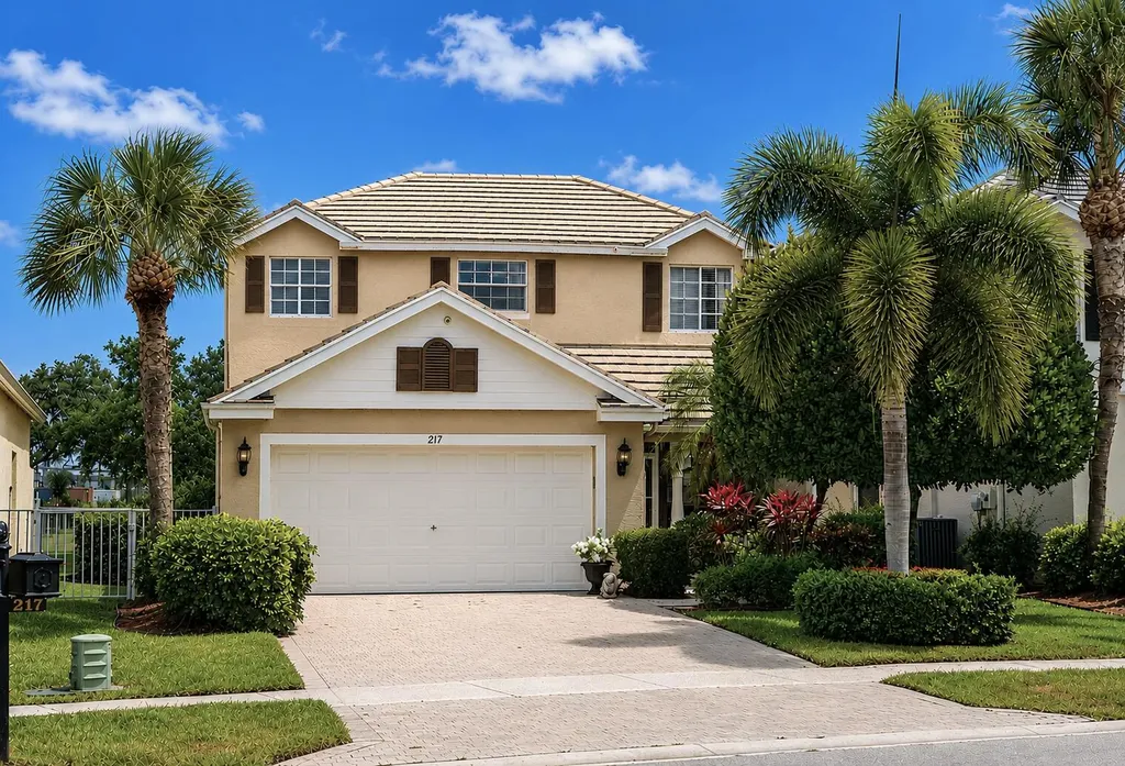 217 Berenger Walk Royal Palm Beach FL 33414