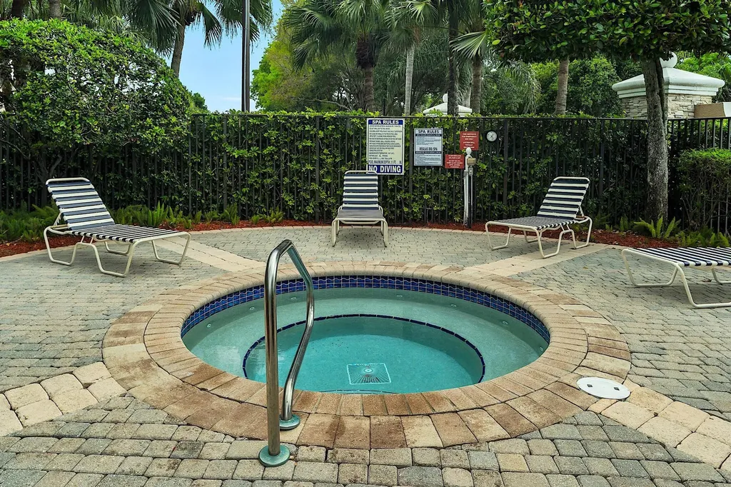 217 Berenger Walk Royal Palm Beach FL 33414