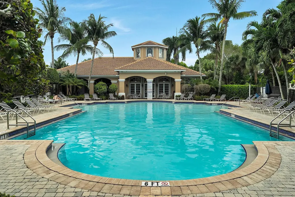 217 Berenger Walk Royal Palm Beach FL 33414