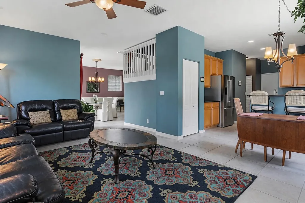 217 Berenger Walk Royal Palm Beach FL 33414