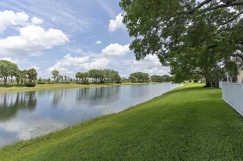 217 Berenger Walk Royal Palm Beach FL 33414
