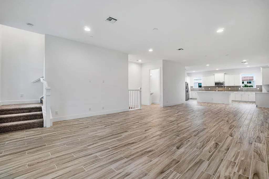 4122 Faraday Way Palm Beach Gardens FL 33418