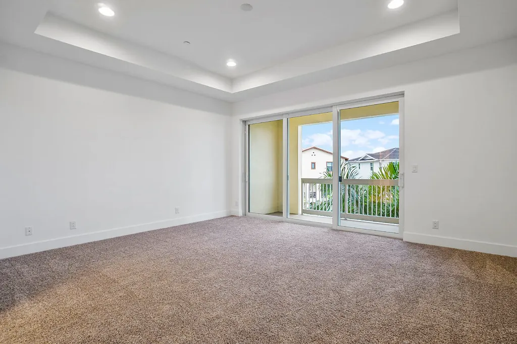 4122 Faraday Way Palm Beach Gardens FL 33418