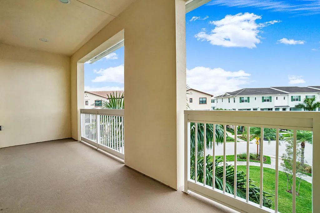 4122 Faraday Way Palm Beach Gardens FL 33418