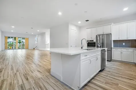 4122 Faraday Way Palm Beach Gardens FL 33418