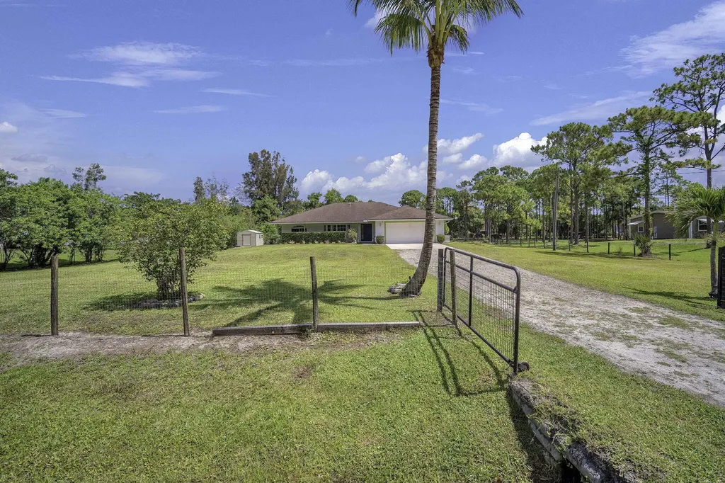 11195 61st Street Street N West Palm Beach FL 33412