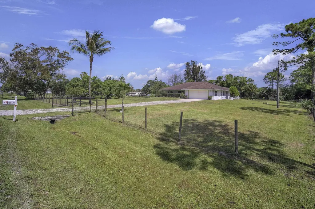 11195 61st Street Street N West Palm Beach FL 33412