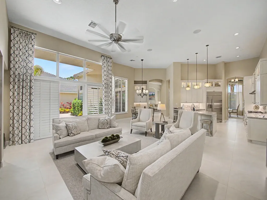 127 Vintageisle Lane Palm Beach Gardens FL 33418